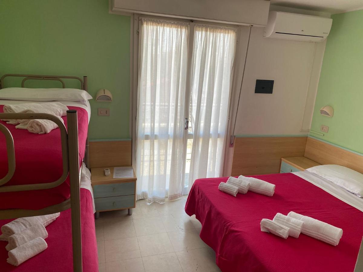 Hotel Barbiani Riccione Exteriér fotografie