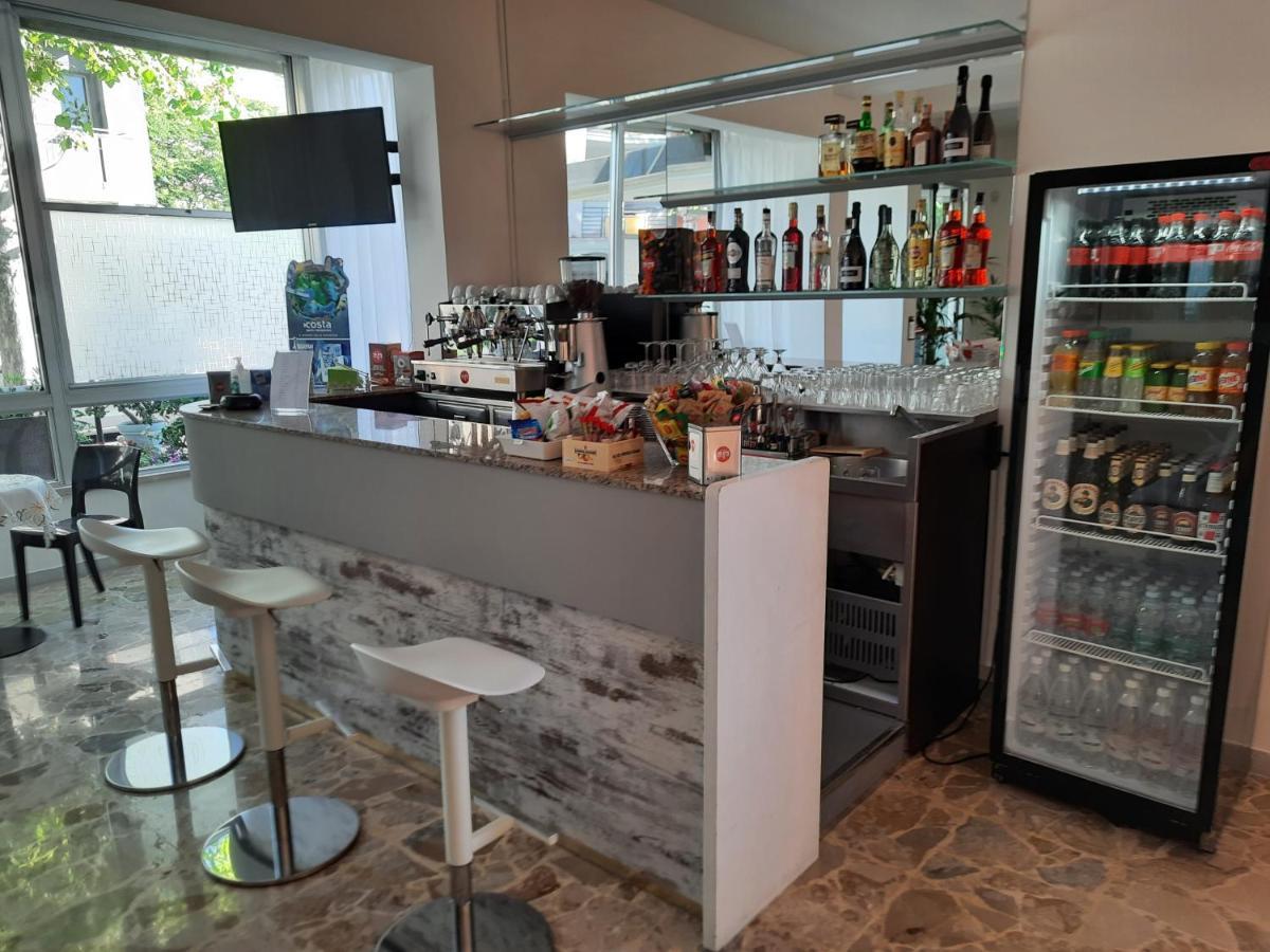Hotel Barbiani Riccione Exteriér fotografie