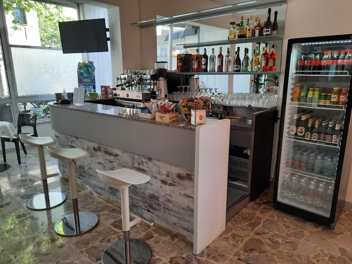Hotel Barbiani Riccione Exteriér fotografie